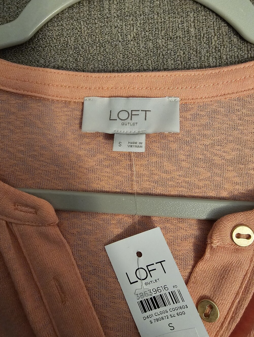 LOFT Light Sheer Coral Pink Orange Casual Lightweight Relaxed Top Size Small - Picture 7 of 8